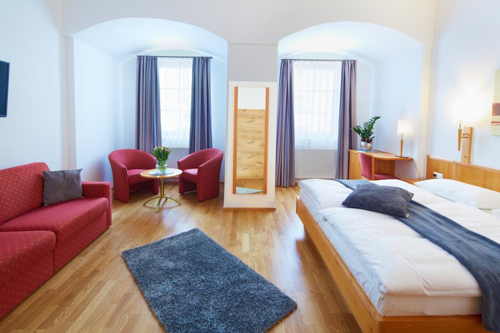 Rathauskeller Melk Otel Oda fotoğraf